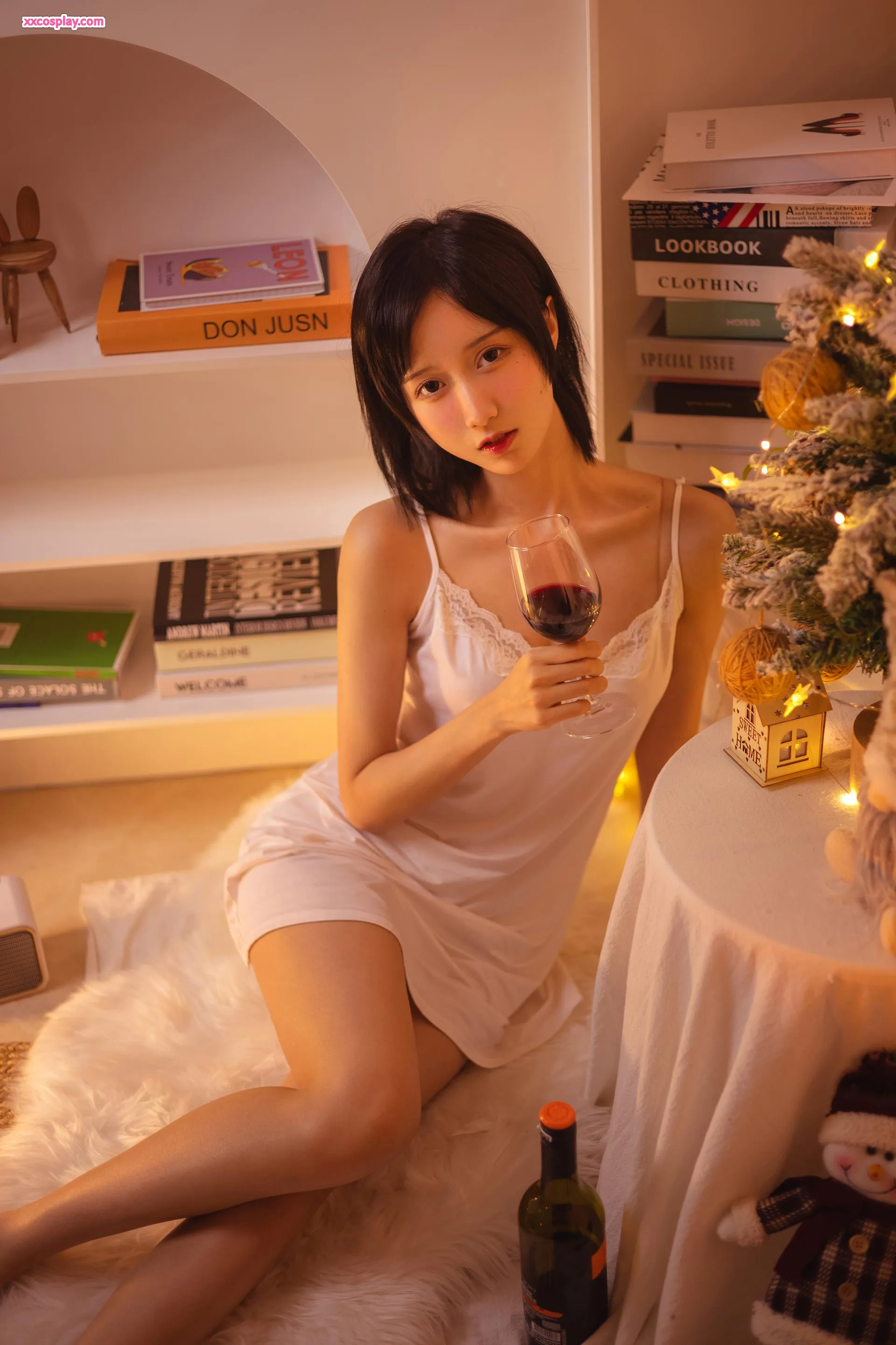 Mumianmian OwO: Seductive Red Wine Christmas
